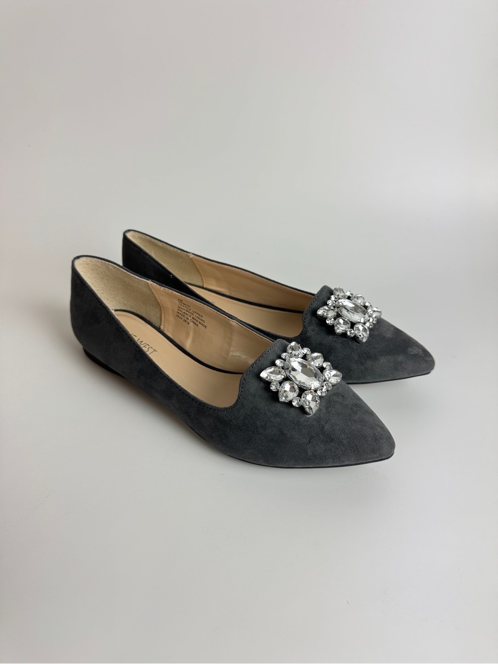 Nine West Women Gray Suede Pointed Toe Flats